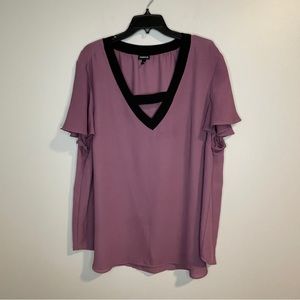 TORRID PURPLE CROSS FRONT SHORT SLEEVE TOP PLUS SIZE 3